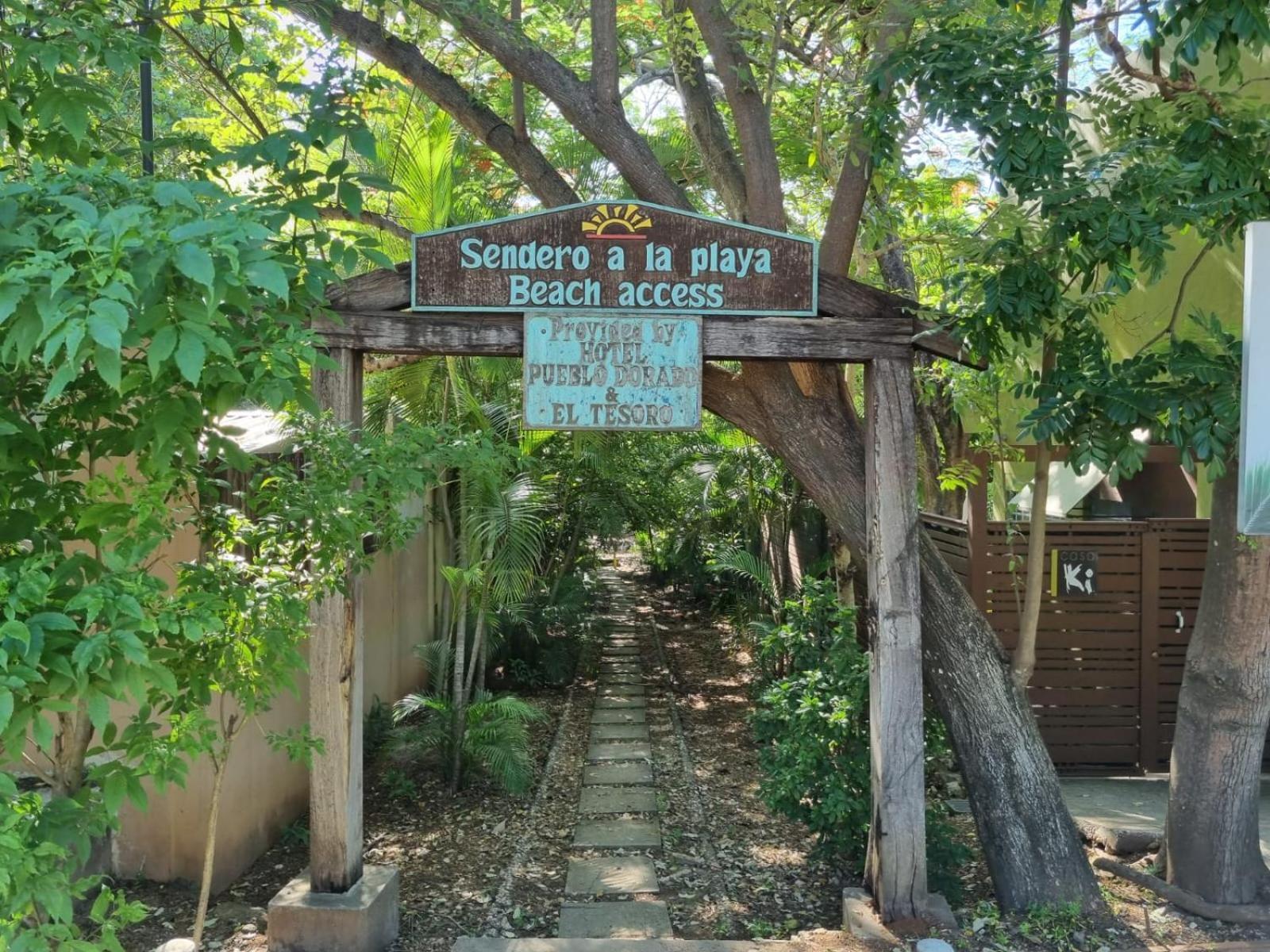 Tsunami Hostel タマリンド エクステリア 写真