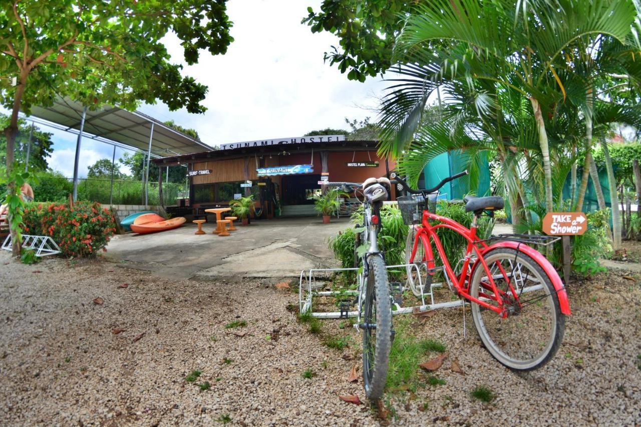 Tsunami Hostel タマリンド エクステリア 写真